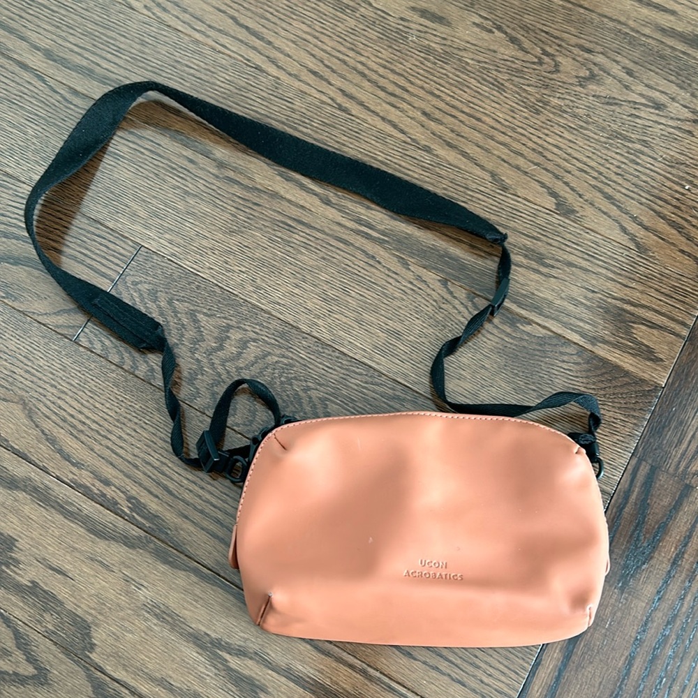 Ucon Acrobatics purse
